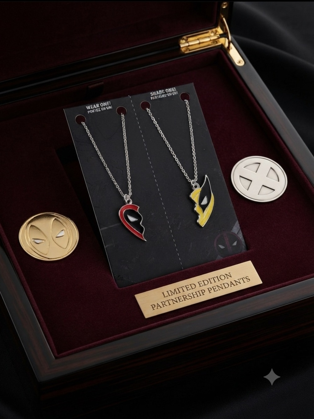 Marvel Friendship Necklaces - Deadpool & Wolverine